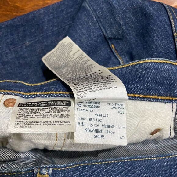 Levi's 501 XX Classic Straight Leg Denim Blue Jeans Button Fly Mens Size 44 x 32 - Picture 7 of 10